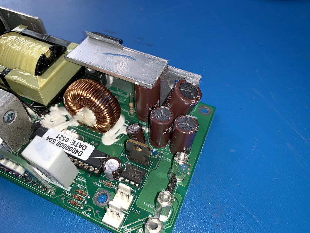 Recapping an Xserve G5 power supply - Part 2 - Recap and test - The ...